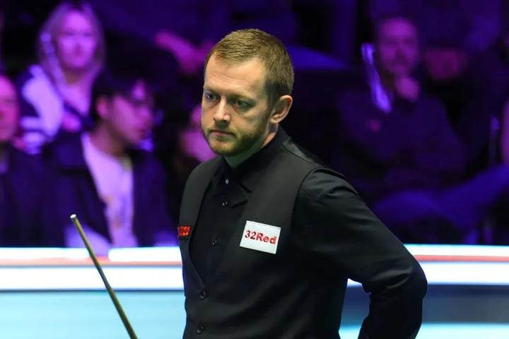 各年龄层的 各年龄层的